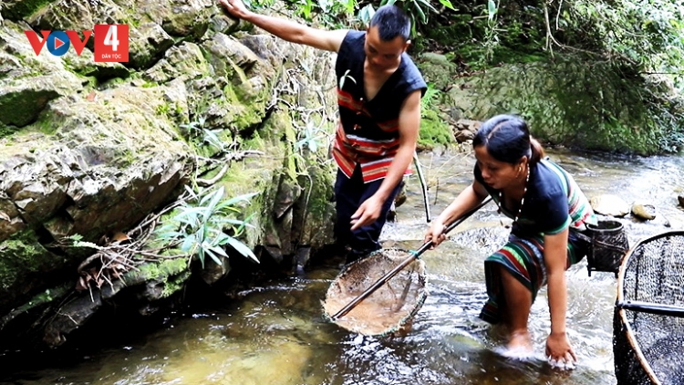 T'RUIH PA XƯL P'RA CƠ TU THỨ 2 T'NGAY 10/11/2025