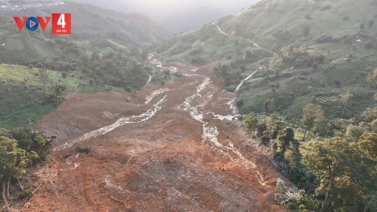 ĐÀ NẴNG K’RONG CÔNG BINH, FLYCAM CHẤC LÊY 3 CHA NĂC ĐHANUÔR ĐHỊ HÙNG SƠN