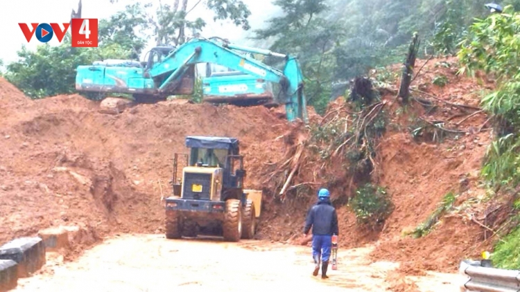BHR’LẬ HR’LANG HR’CÂH K’TIÊC, NHÂM MÂNG LƯƠT CHÔ LIÊM BUÔN COH C’LÂNG HỒ CHÍ MINH