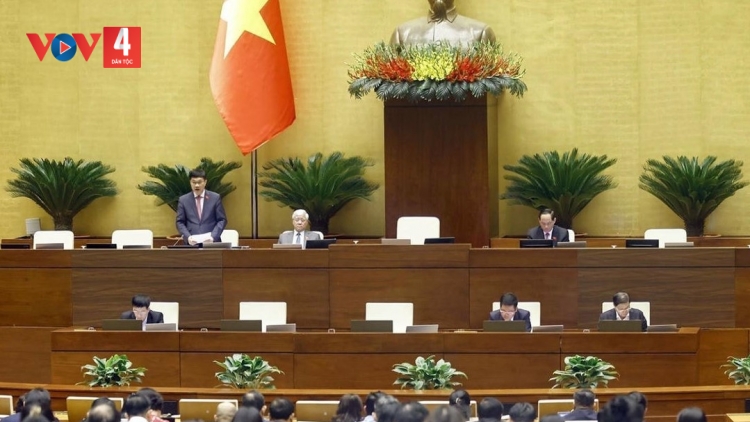 QUỐC HỘI PRÁ XAY BÂC XA NAY CHR’NĂP ÂNG BH’RỢ TƯ PHÁP, PHÁP LUẬT LÂNG KINH TẾ