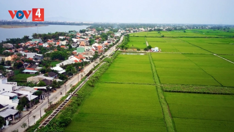 ĐÀ NẴNG: LÂH 300 ĐHĂM K’TIÊC ĐHANUÔR ĂT BƠƠN XA NAY LIÊM T’MÊÊ BHLÂNG