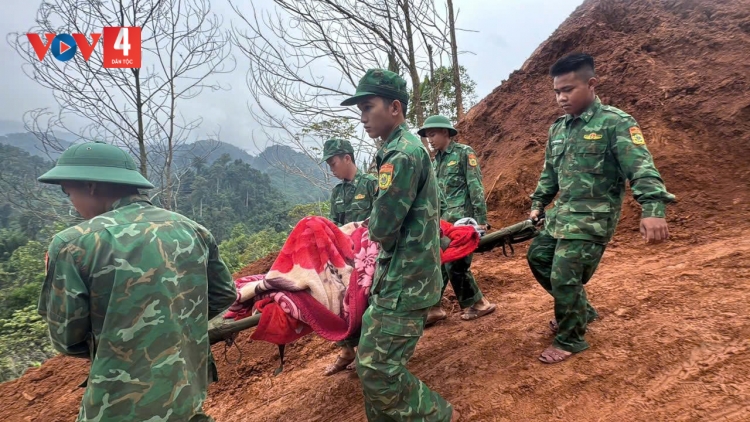 ĐÂH ĐƠƠNG CẤP CỨU MUY CHA NẮC PÂN ĐIL TƠỢ XANG N’NIÊN CA COON