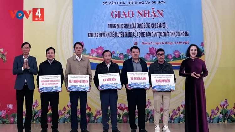 PA ĐƠP ĐOỌNG 600 XA NÂP SINH HOẠT CỘNG ĐỒNG HA ĐHANUÔR CHỨT