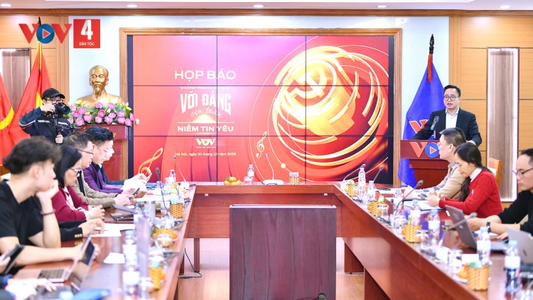 "LƯCH LOOM LÂNG ĐẢNG": BH'RỢ XA NAY NGHỆ THUẬT CHR'NĂP HƠNH DEH ĐẠI HỘI XIV ÂNG ĐẢNG