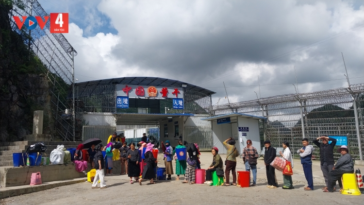 TUYÊN QUANG LỒNG LÈNG SLẮNG CẠ PHÁP LUẬT THÂNG TỨNG BẢN CỎN