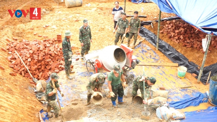 BỘ ĐỘI ĐÀ NẴNG ĐƠƠNG PR’ĐƯƠI PR’DUA OOY DA DING K’COONG BHRỢ ĐÔNG ĂT HA ĐHANUÔR