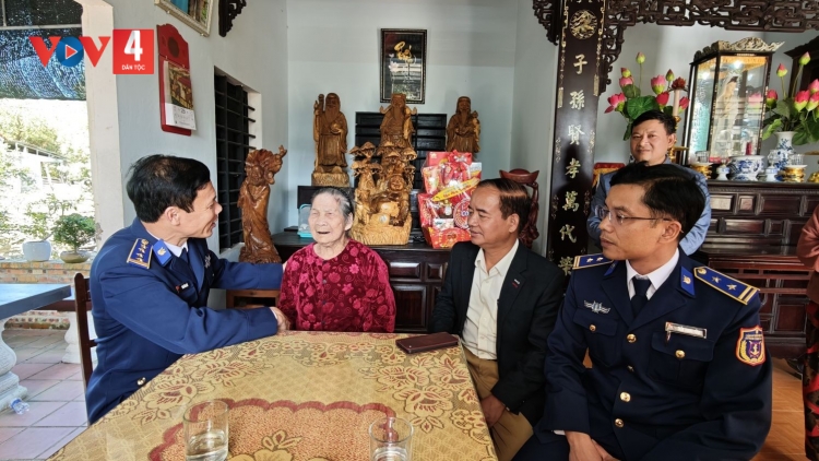 ZR’LỤ CẢNH SÁT BIỂN 2 LƯM, CHER PR’HÊL HAPÊÊ AMẾ VIỆT NAM ANH HÙNG ĐHA LUM TẾT NGUYÊN ĐÁN ĐHỊ HUẾ