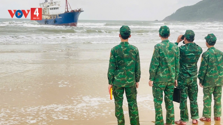 BHUÔNG A XIU K'TIÊC K'RUUNG N'LƠƠNG DƯR LOONG, CRÊÊ K'ĐOONG ĐHỊ ZR'LỤ BIỂN QUẢNG NGÃI