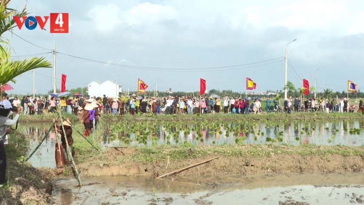 TƯƠC OOY ĐÀ NẴNG, TA MOOI LƠI PHỐ CHÔ OOY VÊÊL ĐÔNG