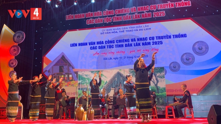 PR’MÚA K’ĐƯƠI ỘM BUAH ÂNG MANƯIH ÊĐÊ