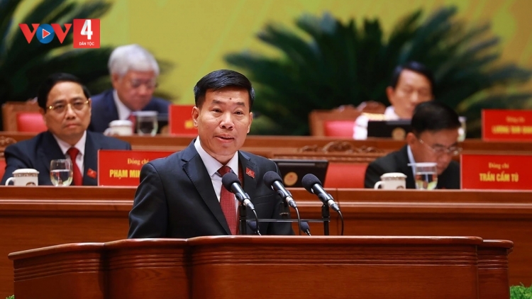 PA DƯR PR’ĐƠỢ NGOẠI GIAO ZẬP ĐĂH, LIÊM T’MÊÊ, CHUYÊN NGHIỆP