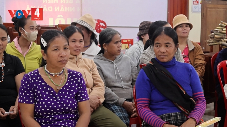 CHER 100 HUN PR’HÊL ĐOỌNG HA ĐHANUÔR ĐHA RỰT ĐHỊ CHR’VAL BẾN HIÊN