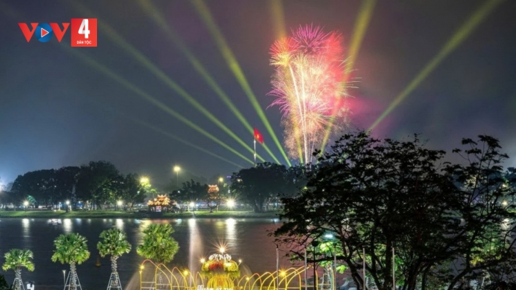 HUẾ PANH PHÁO PÔ COH 3 ĐHỊ BÊL HA DUM GIAO THỪA TẾT BÍNH NGỌ 2026