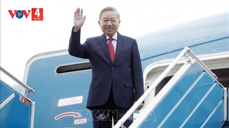 G’LUH LƯƠT PÂ BHRỢ ÂNG TỔNG BÍ THƯ HA DƯR DAL PR’ĐƠỢ CHR’NĂP ÂNG VIỆT NAM COH BHA LANG K’TIÊC