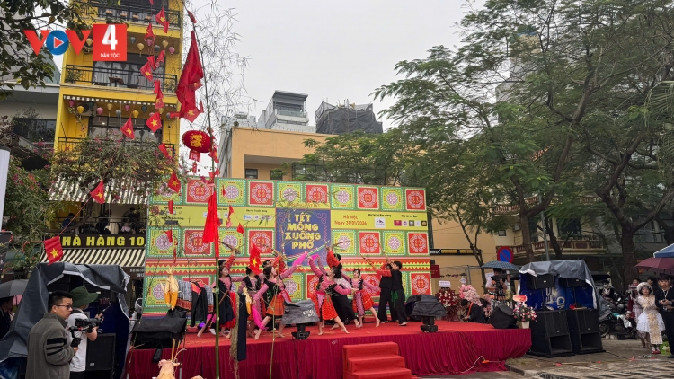 TẾT MÔNG XIÊR OOY PHỐ 2026