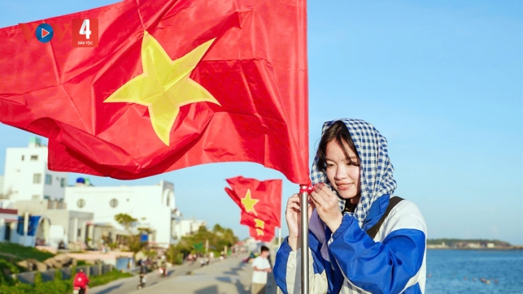 THÀNH PHỐ MÙA HÈ