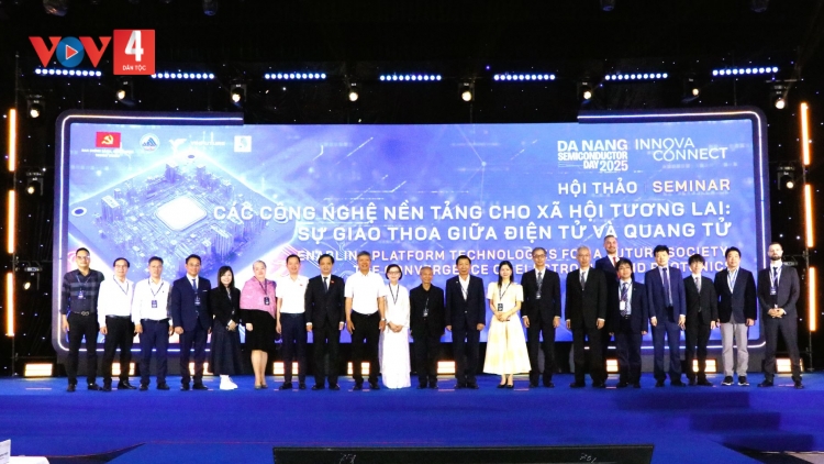 ĐÀ NẴNG PA CHOOM MANUYH PA BHRỢ ĐOỌNG PA DƯR KHOA HỌC LÂNG CÔNG NGHỆ