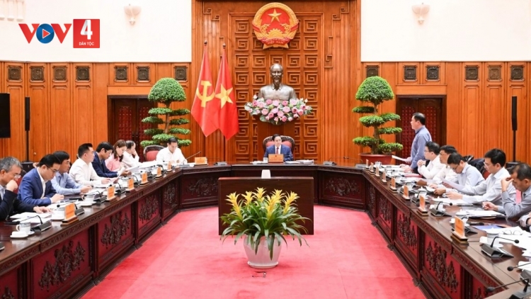 THỦ TƯỚNG: ÓO ĐOỌNG TA BHƯCH XĂNG DẦU HÂN ĐHƠ ĐHƠ CƠNH DƯR VAIH