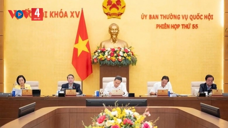 K’ĐƯƠI MOON BÂC QUY ĐỊNH T’MÊÊ ĐĂH THI ĐUA KHEN THƯỞNG