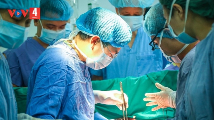 G’LUH TR’NƠỢP VIỆT NAM P’TÊÊT ĐA TẠNG DOMINO LIÊM CHOOM