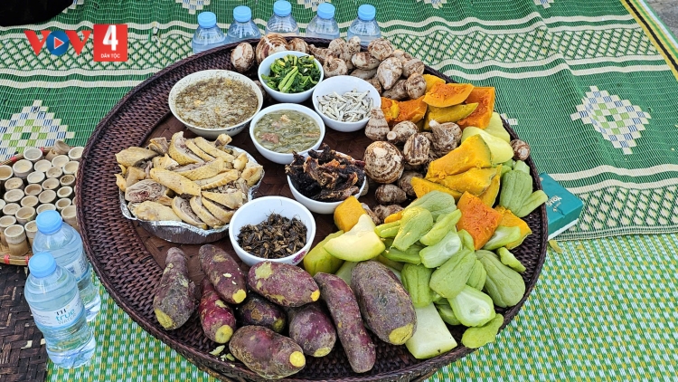 LẸ NGẦƯ CHẨP LAI MÒN ĐÂY CÚA PỈ NOỌNG CẦN KHƠ MÚ