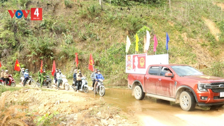 MOON LƯU ĐỘNG ĐOỌNG XA NAY BẦU CỬ ĐĂN LÂNG ĐHANUÔR LÂH