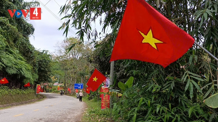 ZR’LỤ DA DING CA COONG ĐÀ NẴNG R’RỘ R’RĂM LALĂM T’NGAY BẦU CỬ 