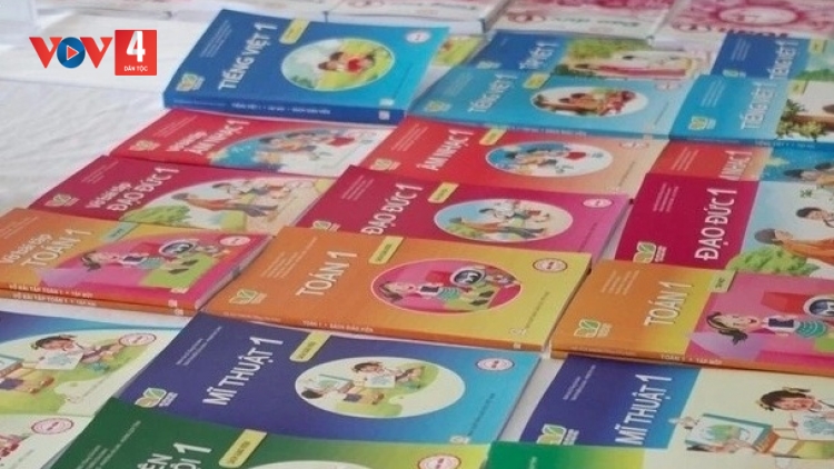 K’ĐƯƠI ĐOỌNG GA GOOH SÁCH GIÁO KHOA COH PRANG K’TIẾC K’RUUNG TƠỢ C’MOO HỌC 2029 – 2030