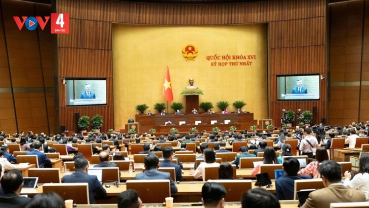 QUỐC HỘI XAY MOON NỢ CÔNG DAL BHLÂNG CĂH LÂH 60%GDP, VĂ LÂH 6,4 ƯC TỶ ĐỒNG