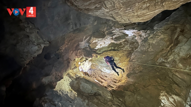 BƠƠN LÊY PA XOỌNG 26 BỌONG GỢP T’MÊÊ ĐHỊ BHƯƠN PHONG NHA – KẺ BÀNG