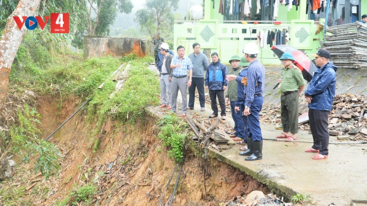 TÂY GIANG TƠỢP BHRỢ 6 DỰ ÁN LÂH 80 TỶ ĐỒNG CHA GROONG HR’LANG