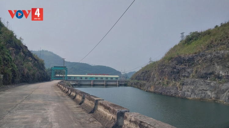 TUYÊN QUANG LỒNG LÈNG NGÒI CHỬC VIỂC PĂN NẶM DÚ BẠI PÉ MÌ LƯỜN MÁY THỦY ĐIỆN CHANG SLÌ FẠ PHÂN NOÒNG CẢI. 