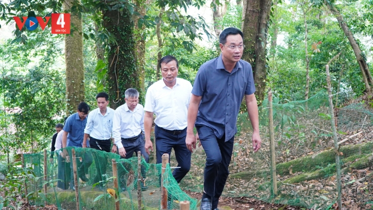 BÍ THƯ THÀNH UỶ ĐÀ NẴNG LÊ NGỌC QUANG XAY MOON: ZƯ LÊY CRÂNG ĐOỌNG PA DƯR NHÂM MÂNG ZR’LỤ N’ĐĂH MẶT T’NGAY LƠƠP