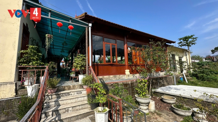 AMA HOMESTAY – ĐHỊ TƯƠC CHA ƠH T’MÊÊ COH DA DING CA COONG ĐÀ NẴNG