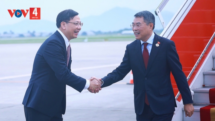 THỦ TƯỚNG LÊ MINH HƯNG PR’LƯCH G’LUH PA BHRỢ ĐHỊ NGA LIÊM CHOOM