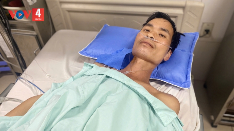 Người cha đơn độc và cuộc đua với căn bệnh tim để ở lại cùng các con