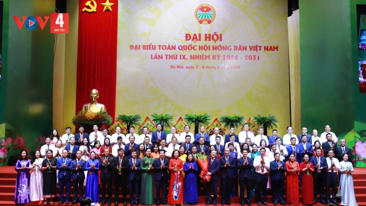 Bế mạc Đại hội IX của Hội Nông dân Việt Nam