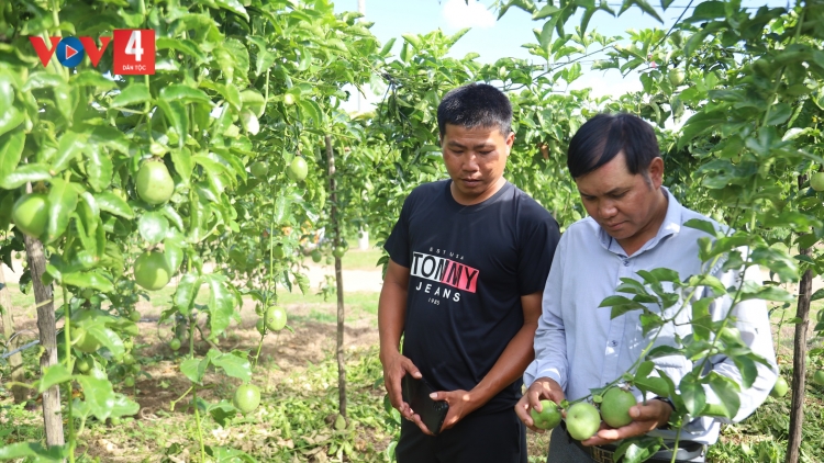 CHANH DÂY BHRỢ T’VAIH C’LÂNG BHRỢ CHA LIÊM CHOOM COH VÊÊL ĐÔNG QUẢNG NGÃI
