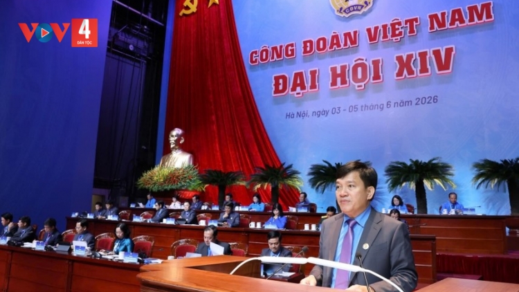 TỢƠP BHRỢ PR’HỌP CHR'NĂP ĐẠI HỘI 14 CÔNG ĐOÀN VIỆT NAM