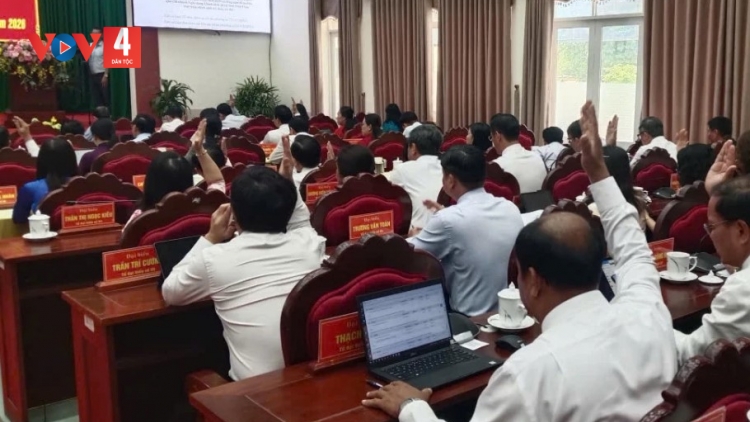 VĨNH LONG ZOOI BẢO HIỂM Y TẾ LÂNG ZÊN XAY MOON ĐOỌNG HA MANƯIH BẤC NGAI CHĂP COH ĐHANUÔR ACOON COH