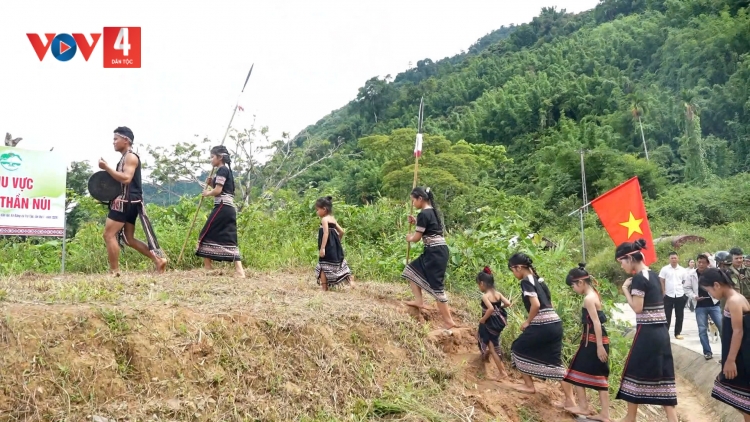 MANƯIH XƠ ĐĂNG PA CHÔ DƯM A’BHÔ DANG CRÂNG DA DING