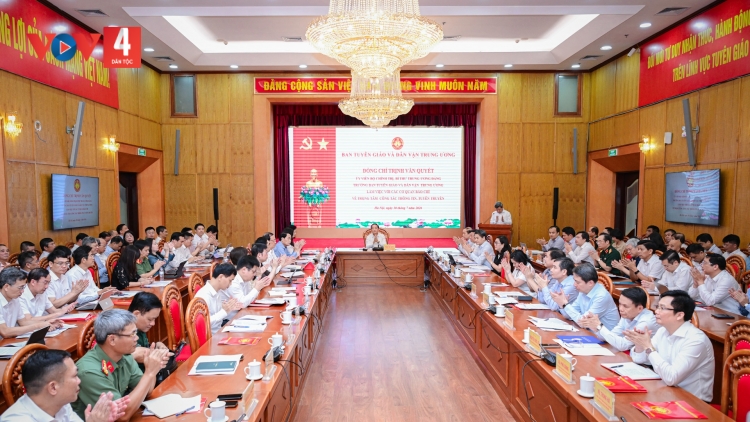 ZƯ NHÂM CR’NOỌ CR’NIÊNG, PA DƯR DAL BH’NƠƠN XAY MOON CHÍNH SÁCH