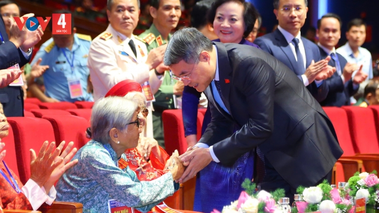 LÂH 3.000 TỶ ĐỒNG BƠƠN K’RONG ĐOỌNG PA CHÔ DƯM MA NƯIH VÊY C’RƠ G’LÊÊH LÂNG CÁCH MẠNG