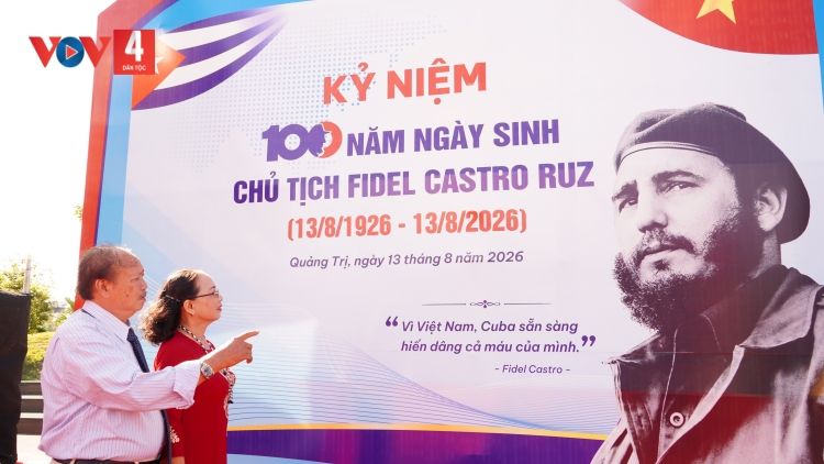 HƠNH DEH 100 C’MOO T’NGAY N’NIÊN ÂNG CHỦ TỊCH CUBA FIDEL CASTRO RUZ