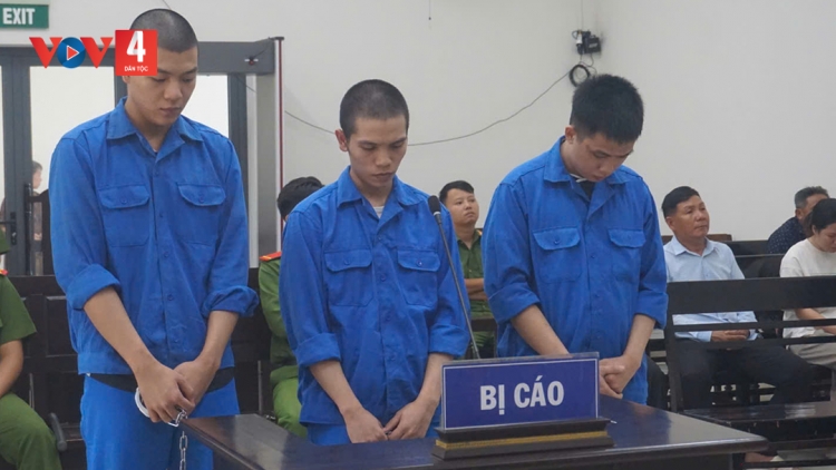 ĐÀ NẴNG: PA CHÔ HỒ SƠ CH’MÊÊT LÊY P’XOỌNG TU BHIÊC 3 ĐHA ĐHÂM M’BHÍ C’CHÊÊT SHIPPER