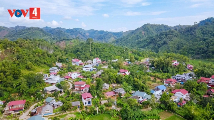 PỈ NOỌNG DÚ YÊN PHONG (THÁI NGUYÊN) HẾT KIN ĐÂY PJOM CO QUỂ