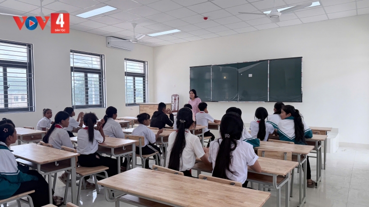 ĐẮK LẮK NGÒI DỎM ĐÂY THÂNG BẠI LỦC SLƯ LƯỜN KHỎ CHANG PI SLON MẤƯ