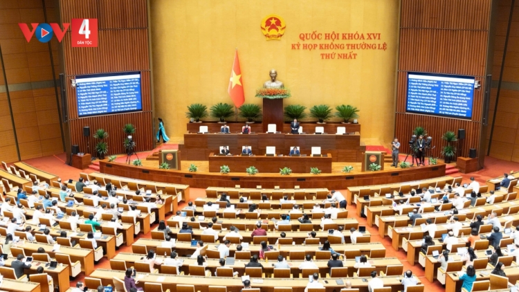 QUỐC HỘI: PA XANG CHÍNH SÁCH K’TIẾC K’BUNH NĂC LEH VAIH TƠỢ RAU K’ĐHAP COH LALUA
