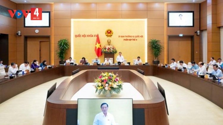 QUỐC HỘI PRÁ XAY CƠ CHẾ ZƯ LÊY MA NƯIH “PÂN PA CHĂP, PÂN BHRỢ”