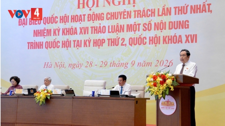CHỦ TỊCH QUỐC HỘI: LUẬT ẾP LÂH HA DỢ BẤC OOY CHÍNH SÁCH